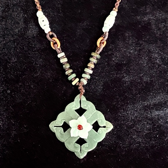 SALE! Green Jade Necklace, Carved Jade Beads, Spacers, Adjustable Cord, Like New - Picture 1 of 6